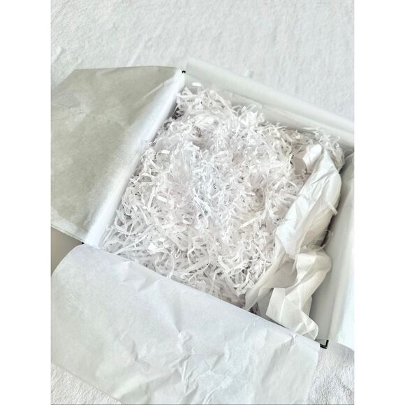 Chanel black and white storage box - Picture 4 of 4